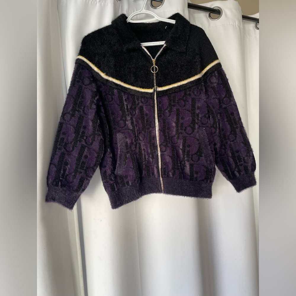 Y2K Black and Purple fuzzy Zip-Up 1/4 sleeve bomber size S/M NWOT